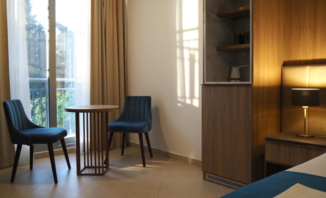 Urban Apartments Sutomore Exterior foto